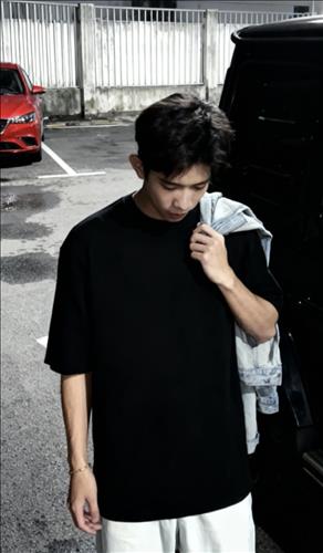 Phong Lê