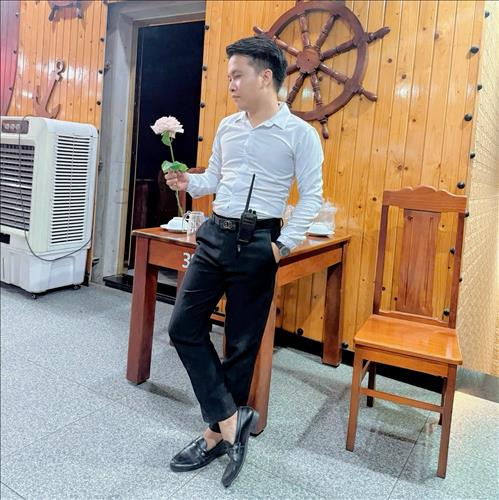 Thắng Hồ