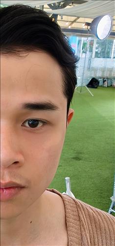 Zack Nguyễn