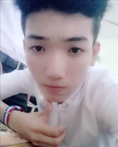hẹn hò - Mai Trung Hiếu-Gay -Age:17 - Single-Sóc Trăng-Lover - Best dating website, dating with vietnamese person, finding girlfriend, boyfriend.