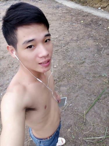 hẹn hò - chieu linh tran-Gay -Age:22 - Single-TP Hồ Chí Minh-Lover - Best dating website, dating with vietnamese person, finding girlfriend, boyfriend.