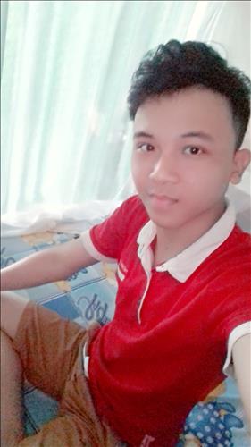 hẹn hò - Tuấn-Gay -Age:19 - Single-Quảng Bình-Lover - Best dating website, dating with vietnamese person, finding girlfriend, boyfriend.