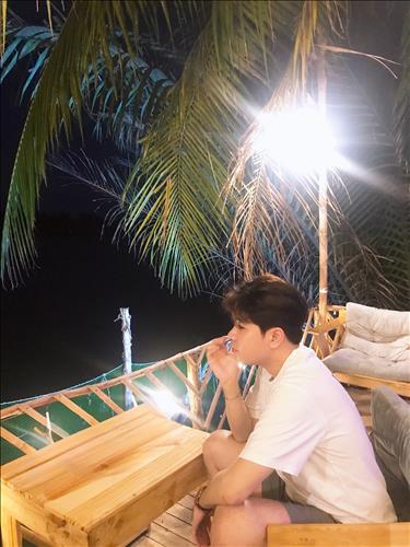 hẹn hò - Hoàng Phi-Gay -Tuổi:32 - Độc thân-TP Hồ Chí Minh-Người yêu lâu dài