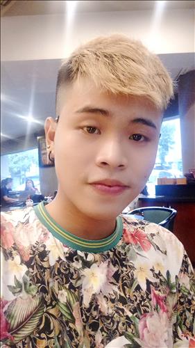 hẹn hò - Zinh-Gay -Age:24 - Single-TP Hồ Chí Minh-Lover - Best dating website, dating with vietnamese person, finding girlfriend, boyfriend.