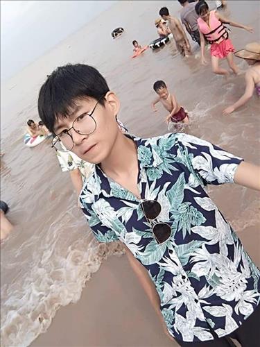 hẹn hò - Tran An-Gay -Age:17 - Single-Hải Phòng-Lover - Best dating website, dating with vietnamese person, finding girlfriend, boyfriend.