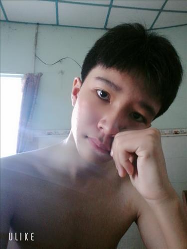 hẹn hò - Quang Hậu-Gay -Age:16 - Single--Lover - Best dating website, dating with vietnamese person, finding girlfriend, boyfriend.