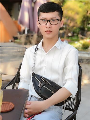 hẹn hò - Hí-Gay -Age:24 - Single-TP Hồ Chí Minh-Lover - Best dating website, dating with vietnamese person, finding girlfriend, boyfriend.