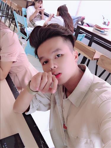 hẹn hò - Đờ Chanel-Gay -Age:23 - Single-Cần Thơ-Lover - Best dating website, dating with vietnamese person, finding girlfriend, boyfriend.