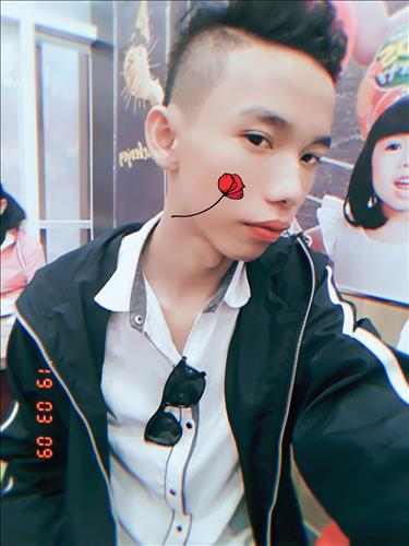 hẹn hò - Lâm Trần-Gay -Age:18 - Single-TP Hồ Chí Minh-Lover - Best dating website, dating with vietnamese person, finding girlfriend, boyfriend.