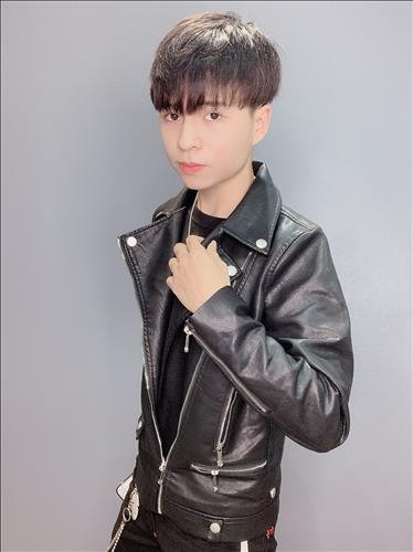 hẹn hò - vinhbii-Gay -Age:18 - Single-TP Hồ Chí Minh-Lover - Best dating website, dating with vietnamese person, finding girlfriend, boyfriend.