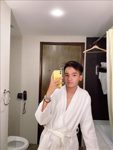 hẹn hò - Bảo Gia-Gay -Age:18 - Single-TP Hồ Chí Minh-Lover - Best dating website, dating with vietnamese person, finding girlfriend, boyfriend.