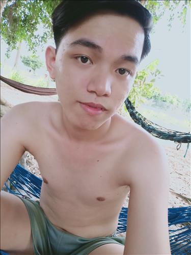 hẹn hò - Thành Lê-Gay -Age:22 - Single-Long An-Lover - Best dating website, dating with vietnamese person, finding girlfriend, boyfriend.