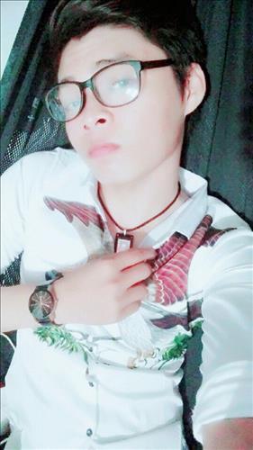 hẹn hò - Vương Hồ-Gay -Age:21 - Single-TP Hồ Chí Minh-Lover - Best dating website, dating with vietnamese person, finding girlfriend, boyfriend.