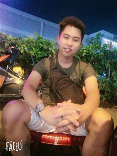 hẹn hò - Rin-Gay -Age:26 - Single-TP Hồ Chí Minh-Lover - Best dating website, dating with vietnamese person, finding girlfriend, boyfriend.