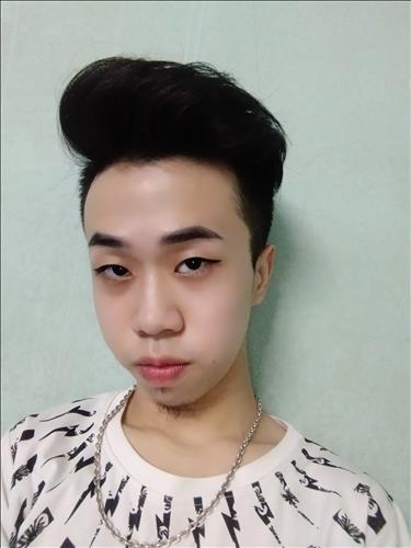 hẹn hò - Quoc tran -Gay -Age:18 - Single--Lover - Best dating website, dating with vietnamese person, finding girlfriend, boyfriend.