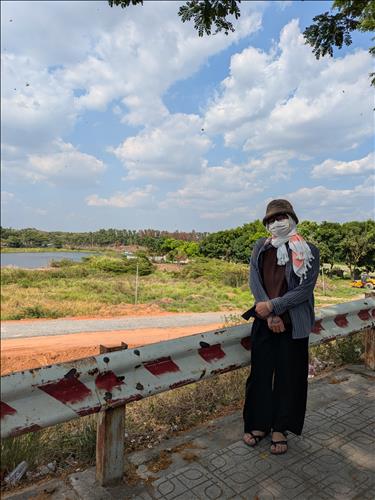 hẹn hò - Hoàng Long-Gay -Tuổi:19 - Độc thân-Bình Dương-Người yêu lâu dài