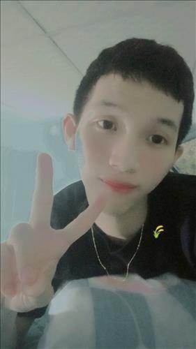 hẹn hò - Quốc Vinh-Gay -Age:19 - Single-TP Hồ Chí Minh-Lover - Best dating website, dating with vietnamese person, finding girlfriend, boyfriend.