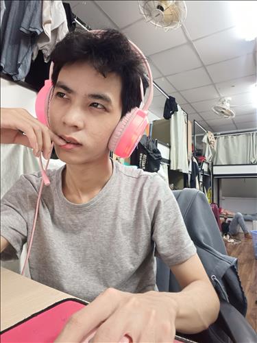 hẹn hò - Thiên Thiên-Gay -Age:24 - Single-TP Hồ Chí Minh-Lover - Best dating website, dating with vietnamese person, finding girlfriend, boyfriend.