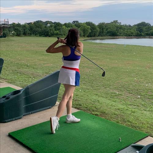 hẹn hò - Lily Lam-Les -Tuổi:42 - Độc thân--Tìm bạn bè mới