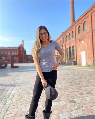 hẹn hò - kim-Les -Tuổi:38 - Độc thân--Người yêu lâu dài