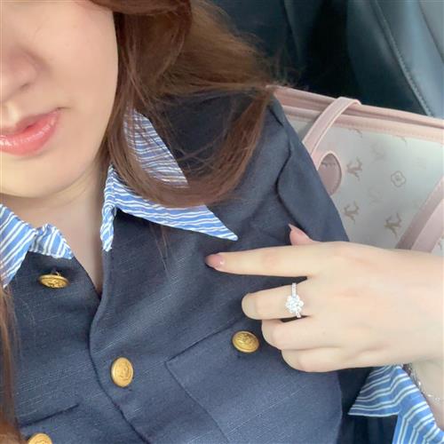 hẹn hò - Lilian-Lesbian -Age:22 - Single-Cần Thơ-Lover - Best dating website, dating with vietnamese person, finding girlfriend, boyfriend.