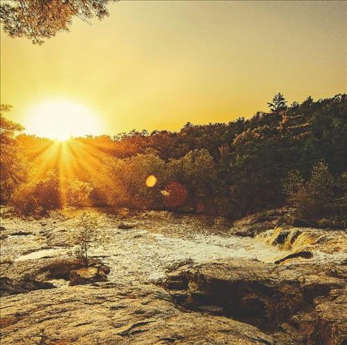 hẹn hò - Hạt Mưa -Les -Tuổi:27 - Độc thân-Cà Mau-Người yêu lâu dài