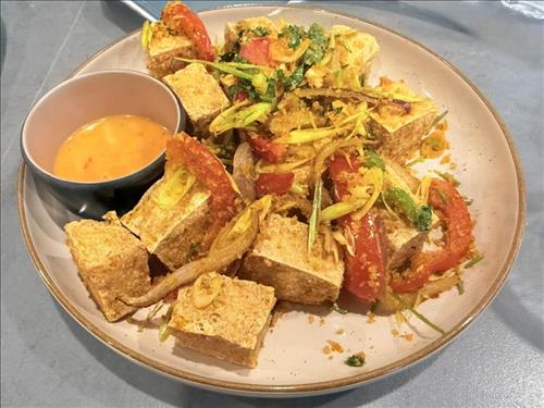 hẹn hò - Elly Nguyen-Les -Tuổi:37 - Độc thân-TP Hồ Chí Minh-Người yêu lâu dài