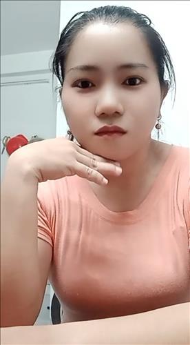 hẹn hò - Khoảng lặng -Les -Tuổi:29 - Độc thân-Bình Dương-Người yêu lâu dài