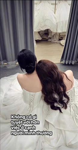 Hẹn hò nhưng k yêu